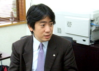 gonda_makoto1-thumb-200xauto